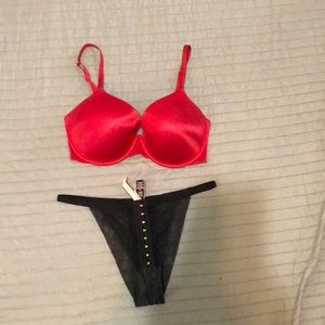 Victoria’s Secret bra and panty set